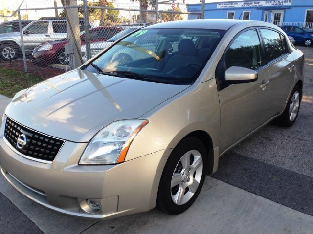 Nissan Sentra 2009 photo 1