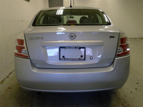 Nissan Sentra 2009 photo 4