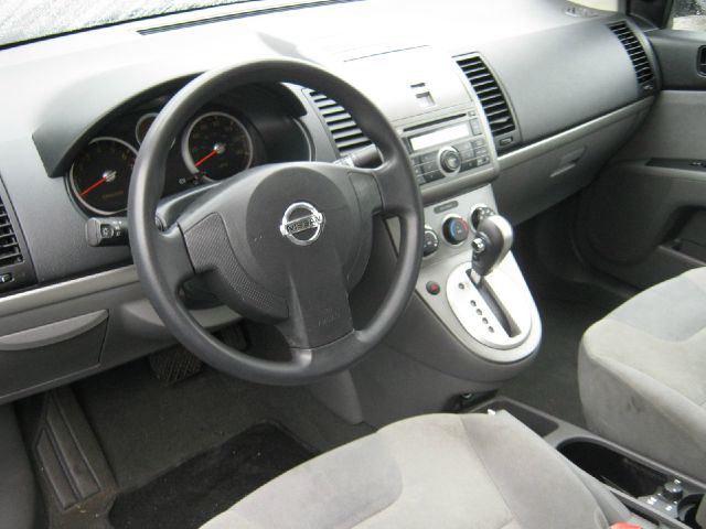 Nissan Sentra 2009 photo 3