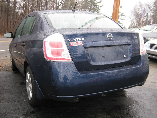 Nissan Sentra 2009 photo 4