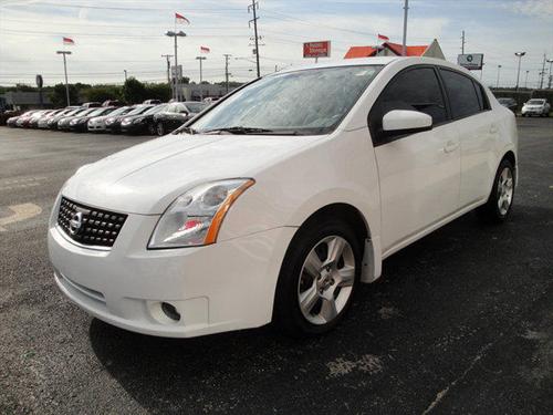 Nissan Sentra 2009 photo 4