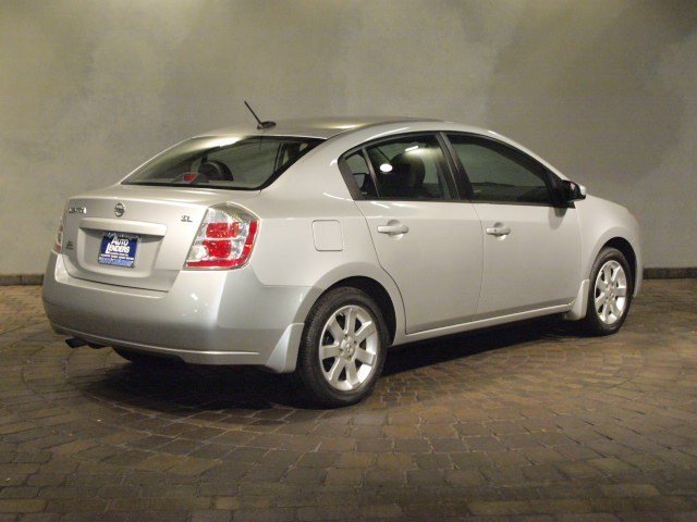 Nissan Sentra 2009 photo 1