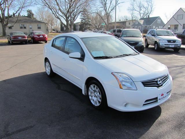 Nissan Sentra 2010 photo 3