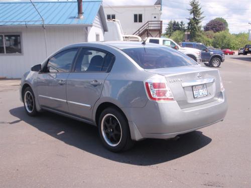 Nissan Sentra 2010 photo 1