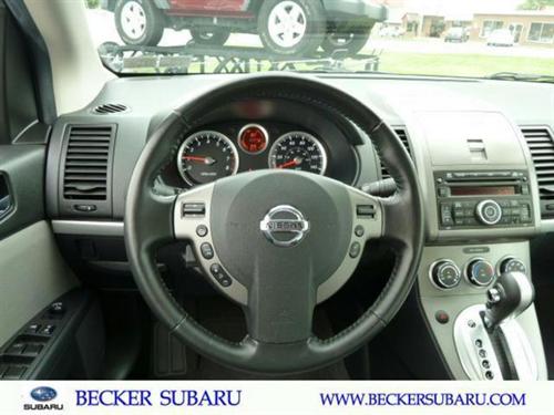 Nissan Sentra 2010 photo 4