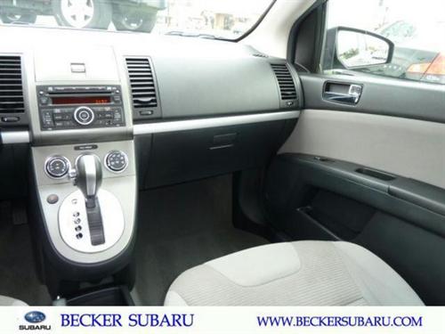 Nissan Sentra 2010 photo 5