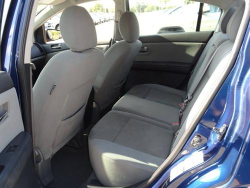 Nissan Sentra 2010 photo 1