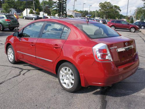Nissan Sentra 2010 photo 2