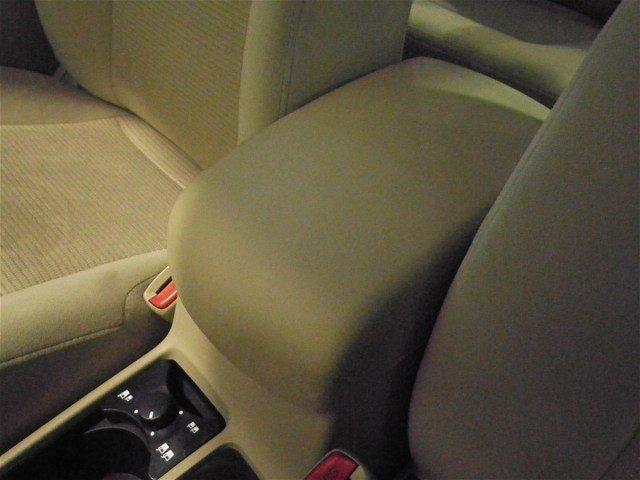 Nissan Sentra 2010 photo 2