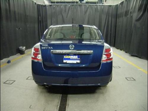 Nissan Sentra 2010 photo 4