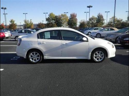 Nissan Sentra 2010 photo 3