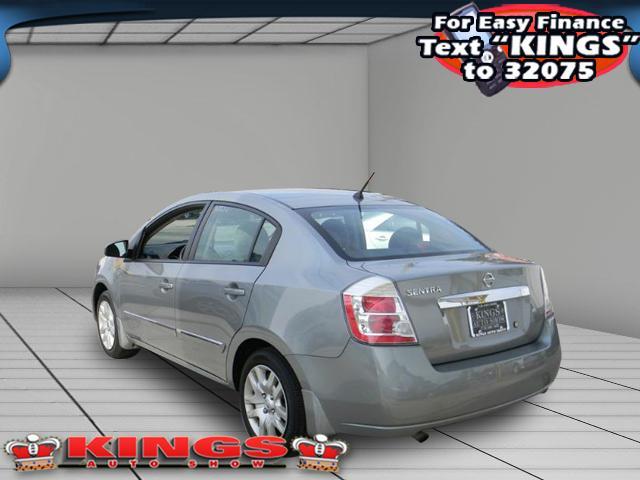 Nissan Sentra 2010 photo 2
