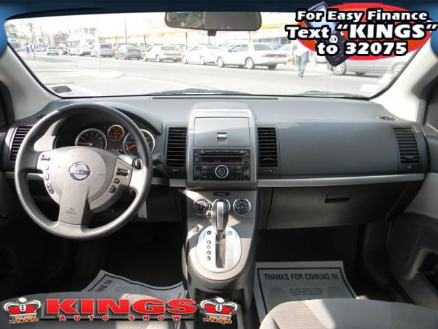 Nissan Sentra 2010 photo 5