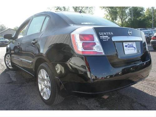 Nissan Sentra 2010 photo 5