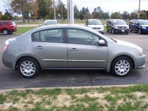 Nissan Sentra 2010 photo 4