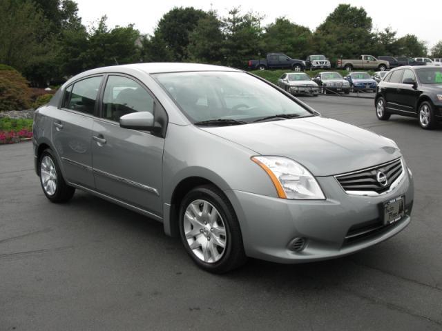Nissan Sentra 2010 photo 1