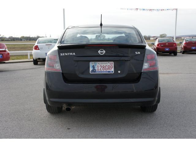 Nissan Sentra 2010 photo 2