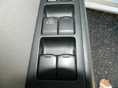 Nissan Sentra 2010 photo 3