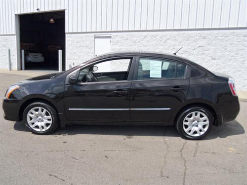 Nissan Sentra 2010 photo 1