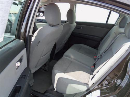 Nissan Sentra 2010 photo 5