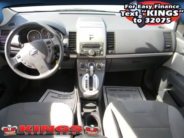 Nissan Sentra Gray Leather Sedan