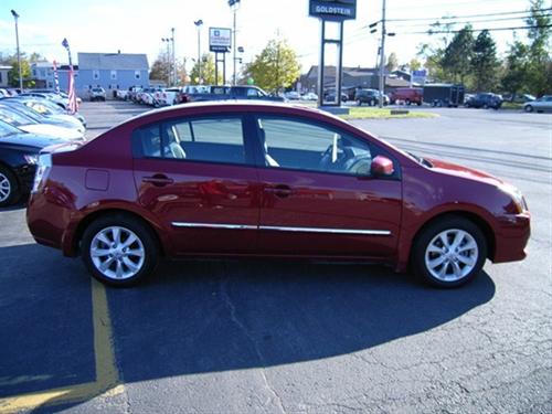 Nissan Sentra 2010 photo 2