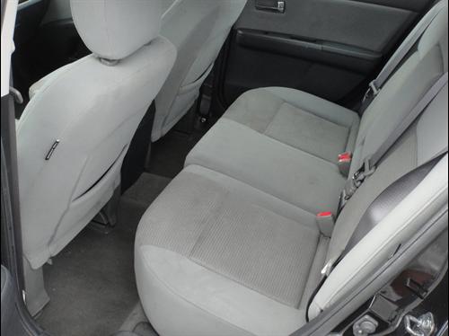 Nissan Sentra 2010 photo 5