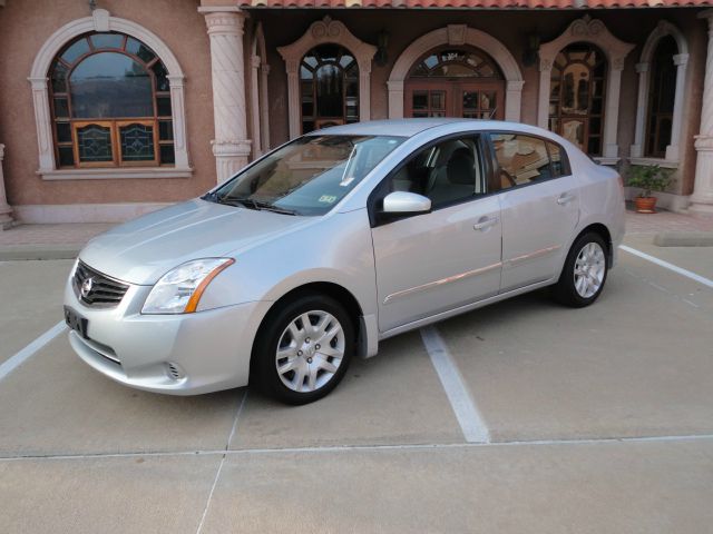 Nissan Sentra 2010 photo 1