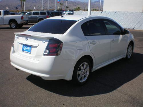 Nissan Sentra 2010 photo 1