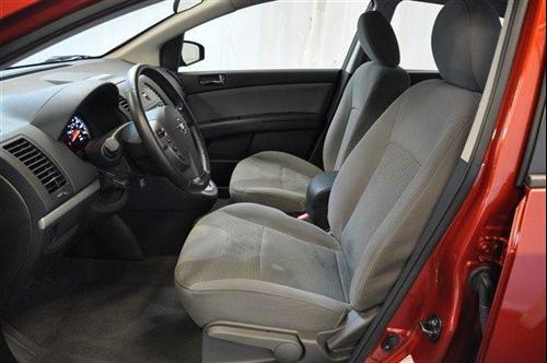 Nissan Sentra 2010 photo 3
