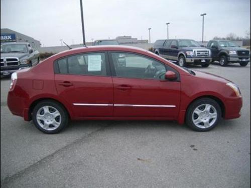Nissan Sentra 2010 photo 2