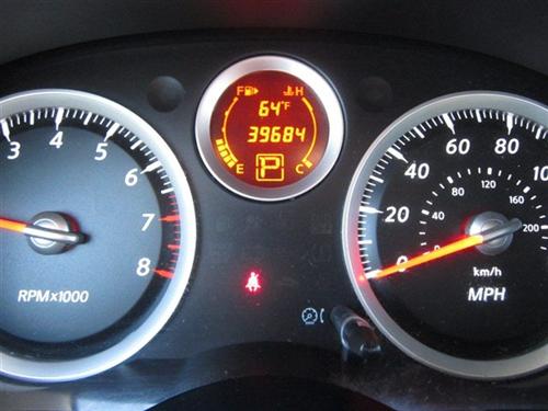 Nissan Sentra 2010 photo 1