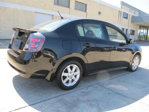 Nissan Sentra 2010 photo 2