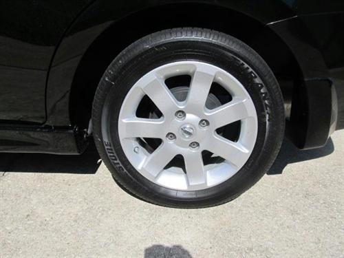 Nissan Sentra 2010 photo 4