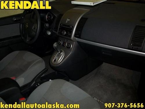 Nissan Sentra 2010 photo 3