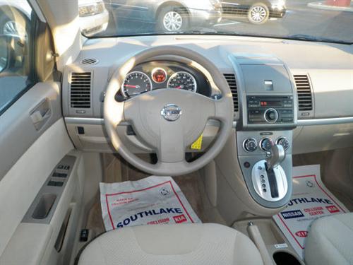 Nissan Sentra 2010 photo 4