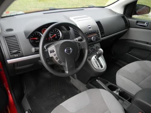 Nissan Sentra 2010 photo 4