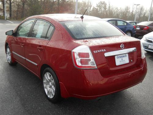 Nissan Sentra 2010 photo 2