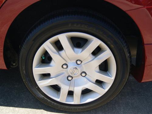 Nissan Sentra 2010 photo 4