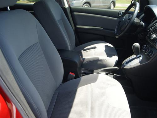 Nissan Sentra 2010 photo 5