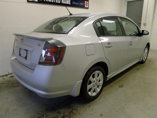 Nissan Sentra 2010 photo 3