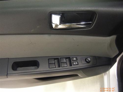 Nissan Sentra 2010 photo 1
