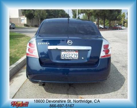 Nissan Sentra 2010 photo 2