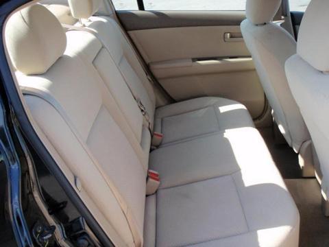 Nissan Sentra 2010 photo 3