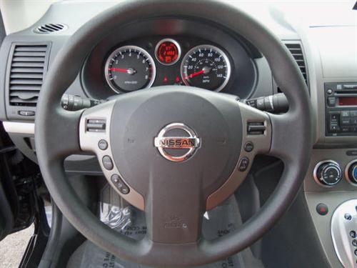 Nissan Sentra 2010 photo 5