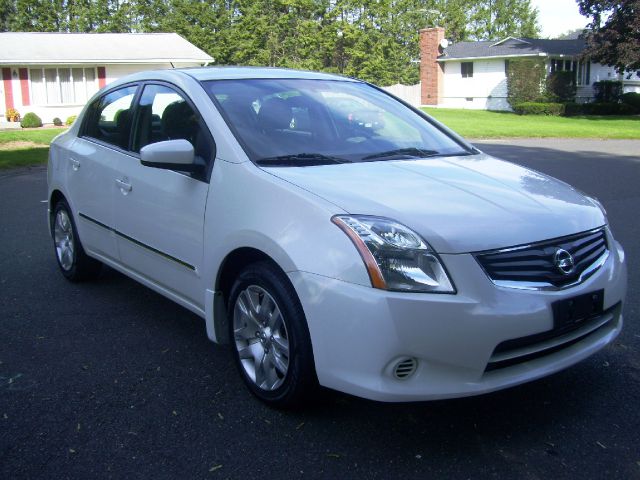 Nissan Sentra 2010 photo 3