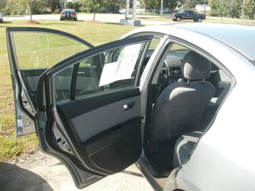 Nissan Sentra 2010 photo 1