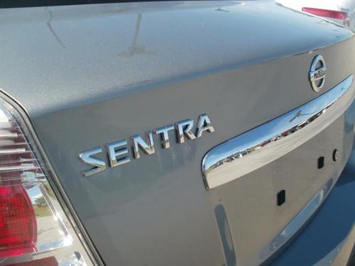 Nissan Sentra 2010 photo 4