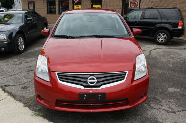 Nissan Sentra 2010 photo 2