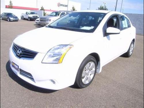 Nissan Sentra 2010 photo 1